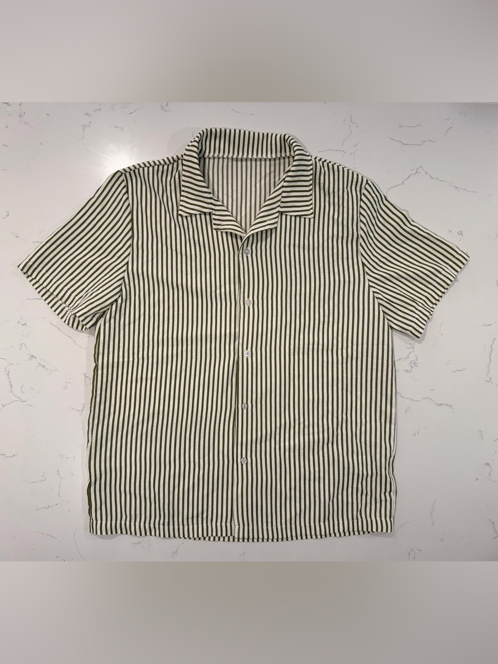 SHEIN MANFINITY Men’s XL Green Striped Camp Collar Button Up Shirt